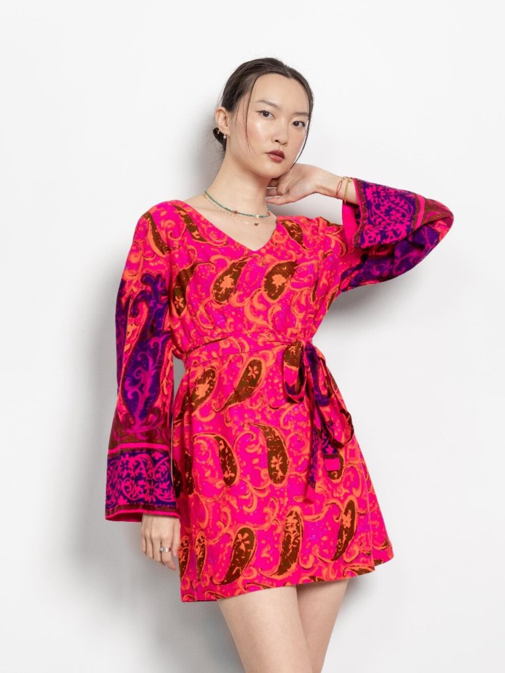 70'S MINI DRESS Vintage Bell Sleeves Short Pink Neon Summer Festival / Medium